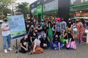 Alunos levam projeto Brinca Comigo? para Estância Velha
