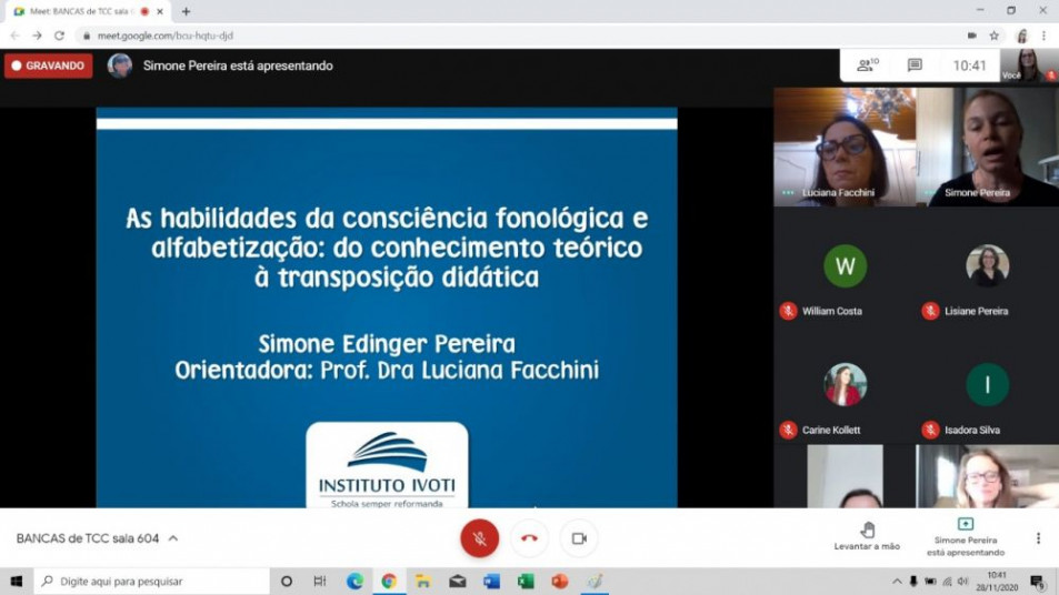 Acadêmicos se destacam pela qualidade dos TCCs apresentados