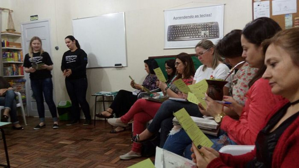 Acadêmicos preparam projeto para instigar a leitura
