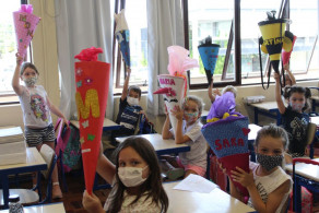 Alunos do 1º ano do Ensino Fundamental recebem Schultüte