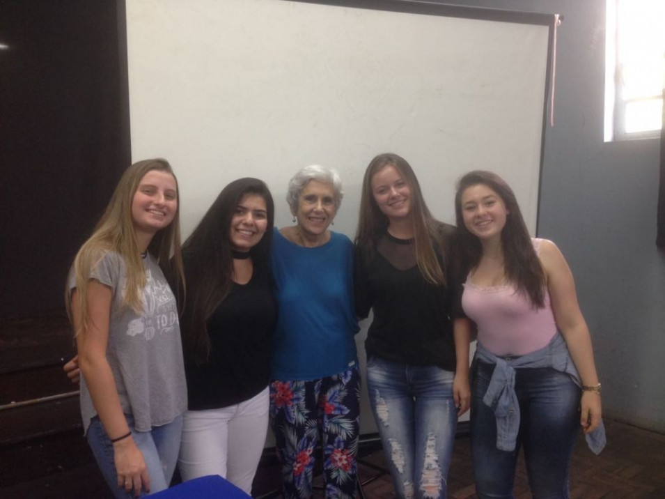 Estudantes participam de palestra da CONAPE