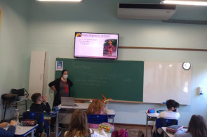 Turma do 4º ano tem aula sobre os Povos Originários do Brasil