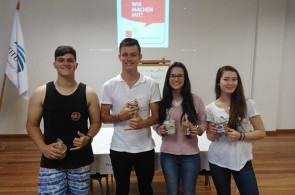 Alunos de alemão participam de etapa interna do Jugend Debattiert