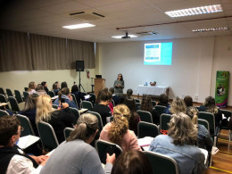Palestra Alfabetização: ainda uma questão de método?