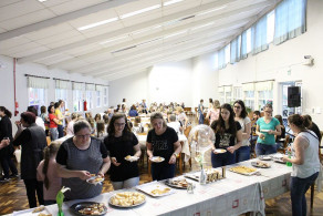 Confraternização para marcar o Dia do Professor