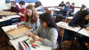 Alunos fazem modelagem dos sistemas respiratório e digestório