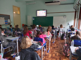 Turmas do Currículo Bilíngue participam da Semana da Língua Alemã