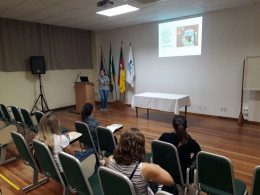 Famílias tem palestra com Nutricionista do Instituto Ivoti