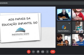 Turmas organizaram homenagem para os pais das crianças do Instituto Ivoti