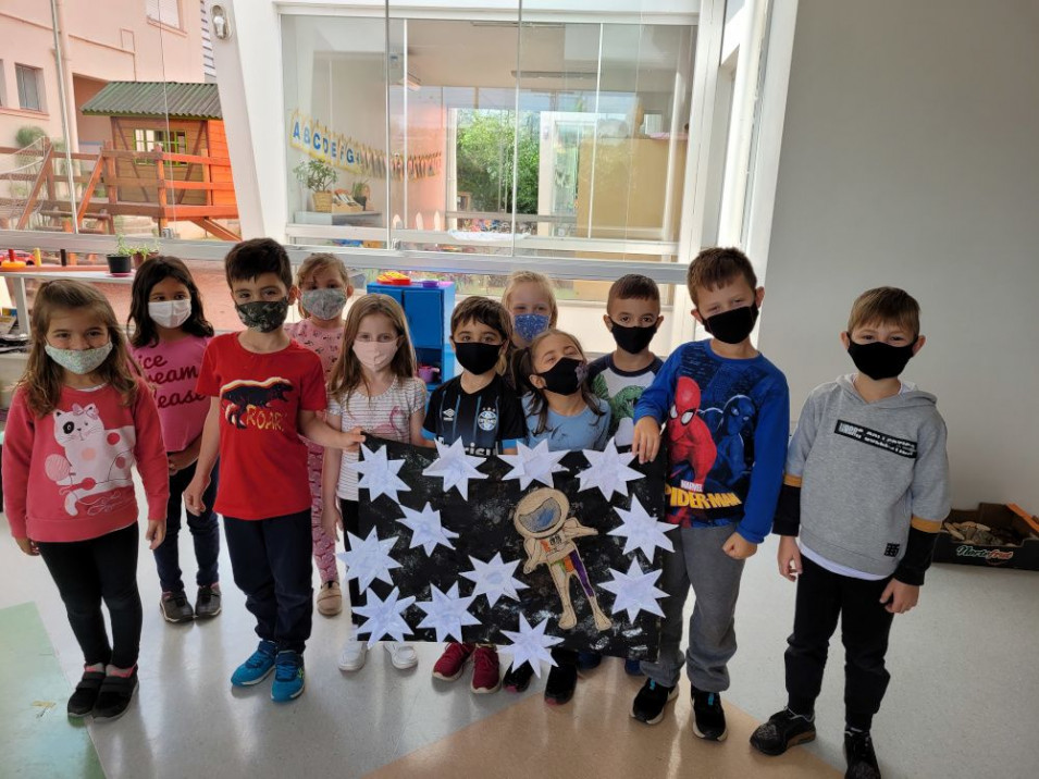 Turma do Nível 5 participa de atividades on-line da Feira do Livro de Ivoti