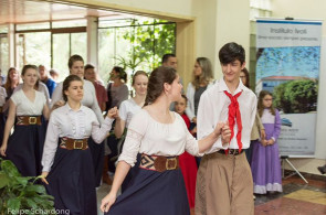 Festa Farroupilha do GEGA teve declamação e dança