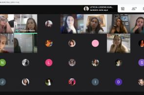 Acadêmicos participam de Painel sobre Experiências no Ensino Bilíngue