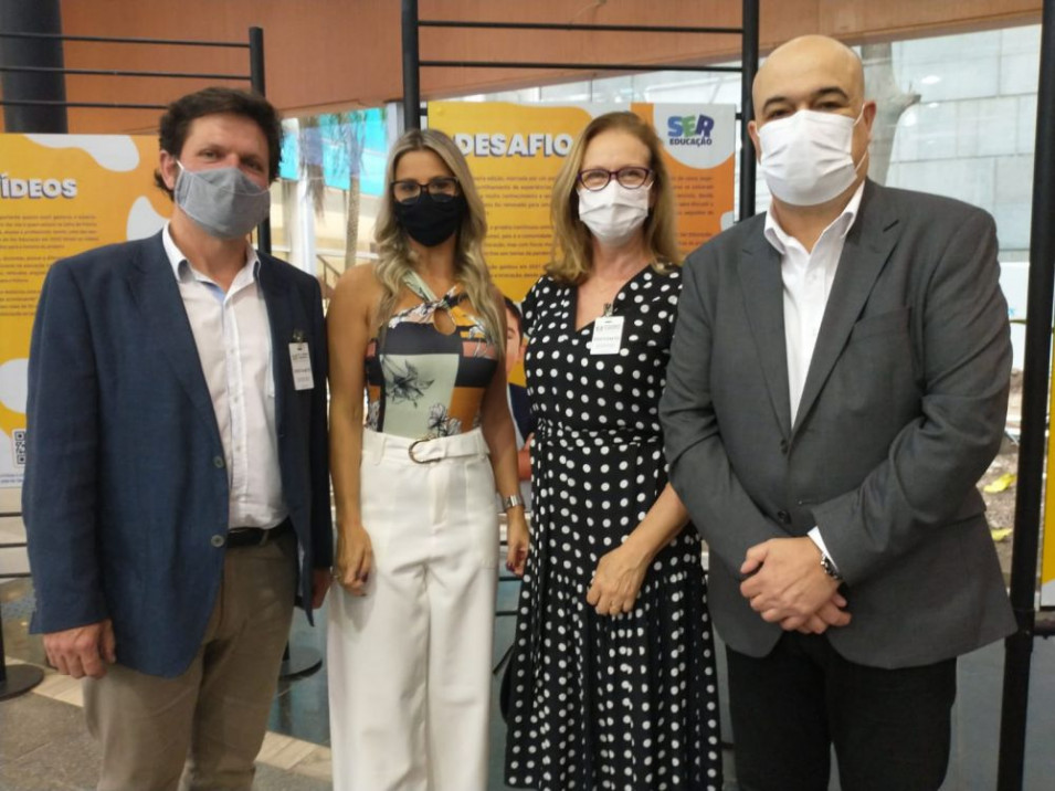 Instituto Ivoti participa da abertura da Exposição do Projeto Ser Educação