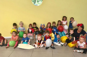 Fantasias fazem a alegria das turmas da Educação Infantil