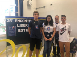 Estudantes participam de encontro de Liderança Estudantil