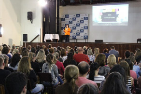 Instituto Ivoti recebe evento do Município com Cleuza Repulho