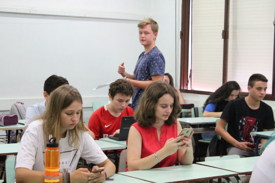 Alunos se preparam para evento de simulação de Conferência da ONU