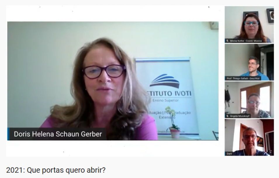 Live ?Que portas quero abrir? fala sobre a profissão do professor