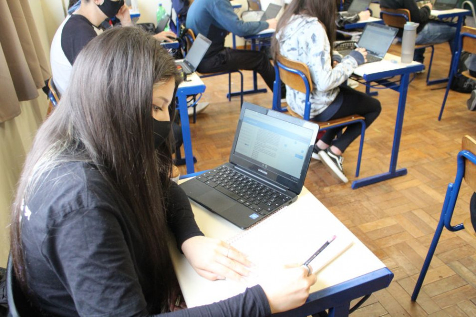 Estudantes do 2º ano realizam Simulado de preparação para o ENEM