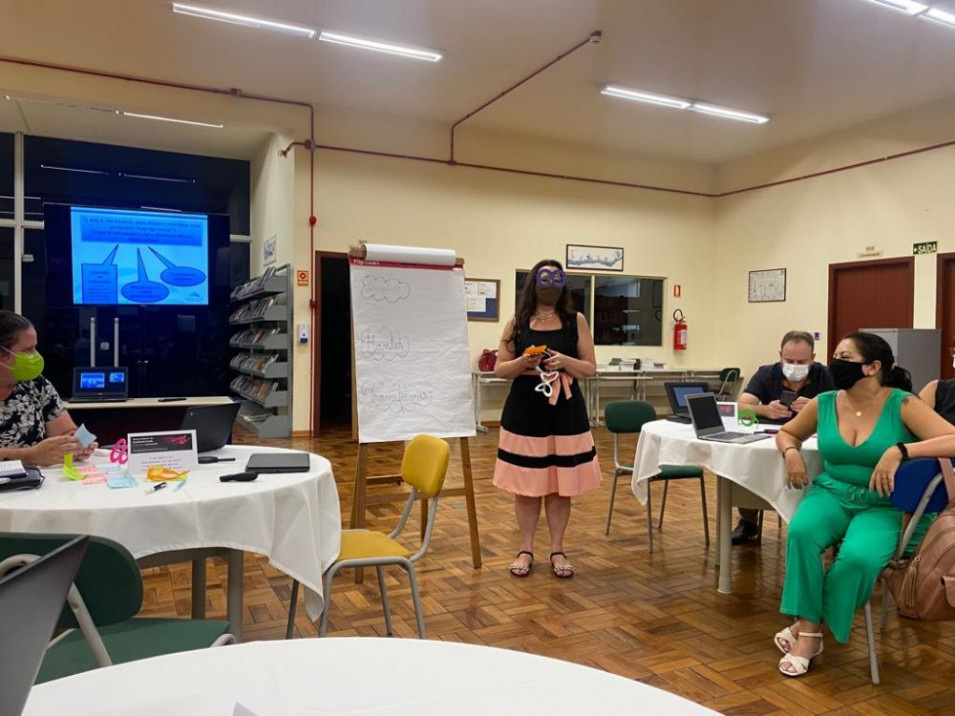 Professores do Ensino Superior tem reunião para falar dos novos currículos
