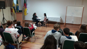 Turmas criam diálogos sobre trabalhos possíveis para estudantes