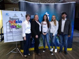 Grupo participou do Encontro de Liderança Jovem e de Ensino Religioso