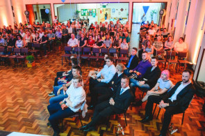 Ato solene na formatura dos Cursos Técnicos e estágio do Curso Normal