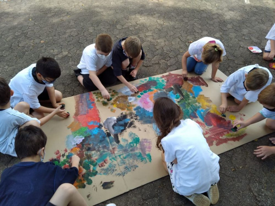 Poema Leilão de Jardim inspira atividade da turma do 1º ano A
