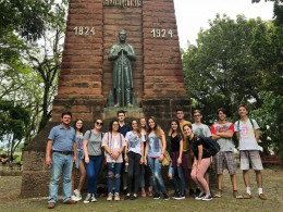 Turma de Leitura de Mundo realiza passeio para São Leopoldo