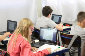 Alunos fazem simulado da Prova Canguru de Matemática