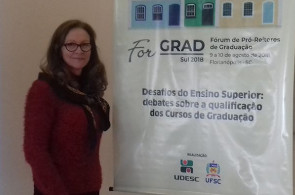 Diretora do Ensino Superior participa de Fórum de Pró-Reitores