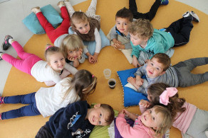 Turma do Nível 2 pesquisa sobre a água num projeto bem divertido