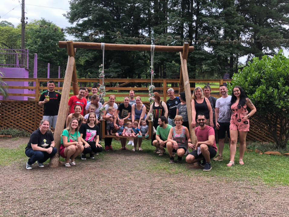 Turma do berçário realiza passeio para Estância Velha com as famílias