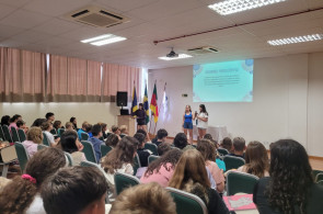 Aula inaugural da VIII Mostra Científica incentiva alunos à pesquisa