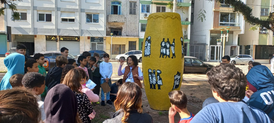Saída de Estudos leva turma do 2º ano do Ensino Médio do Instituto Ivoti a Porto Alegre