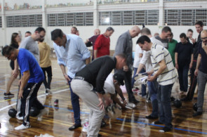 Pais do Ensino Fundamental participam de momentos de homenagens