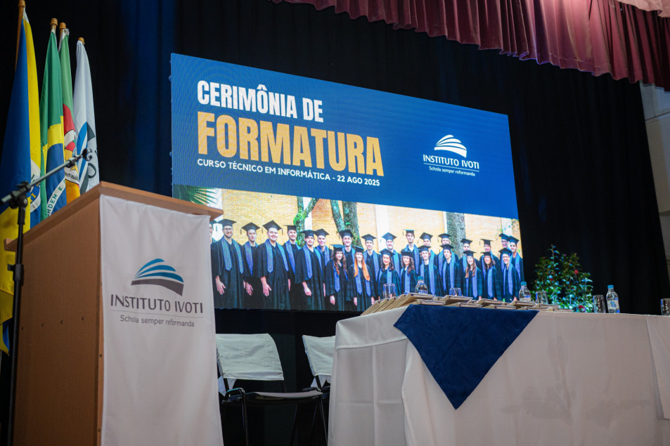 Formatura do Curso Técnico em Informática celebra conquistas e novos caminhos