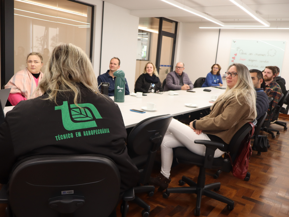 Encontro fortalece parcerias e estratégias para o curso Técnico em Agropecuária
