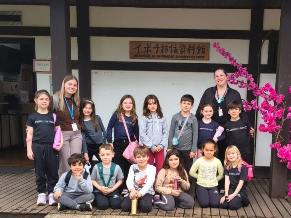 Turma do 1º ano A do Turno Integral visita Memorial da Colônia Japonesa