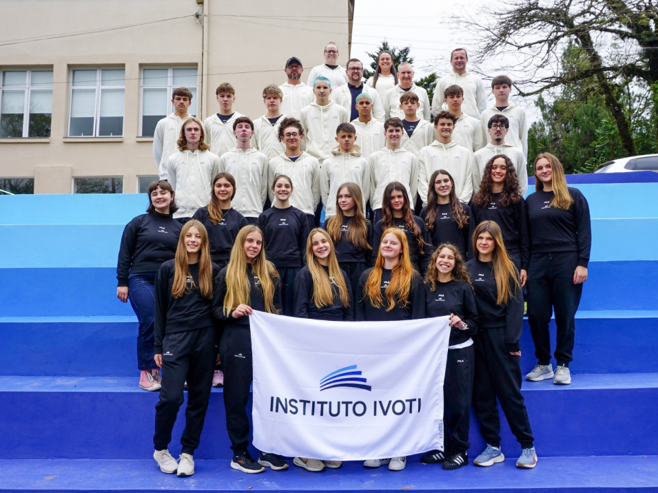 Em parceria com o Grupo Dass, equipe Municipal de Atletismo/Instituto Ivoti estreia novos uniformes na 60ª ONASE
