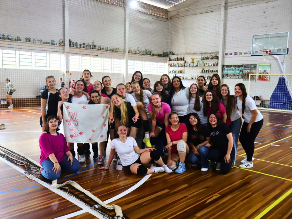 Interséries do Ensino Médio e Fundamental promovem integração e espírito esportivo entre estudantes do Instituto Ivoti