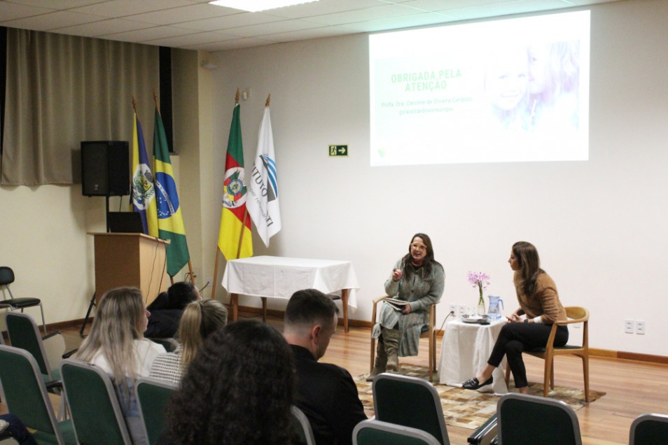 Segundo Ciclo Diálogos traz como tema a autonomia de crianças de adolescentes