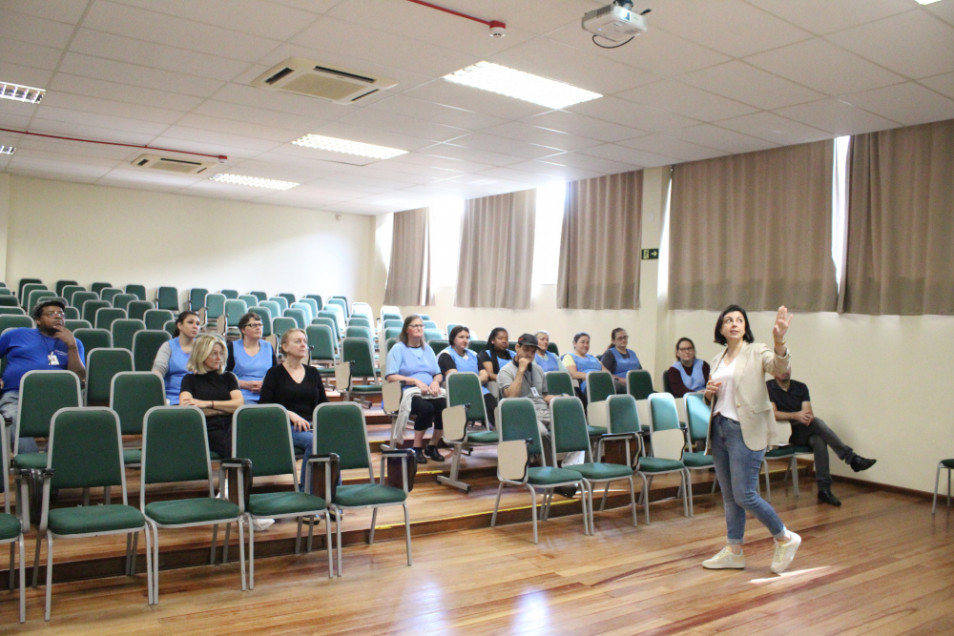 SIPAT tem momentos diversificados de formação para os colaboradores do Instituto Ivoti