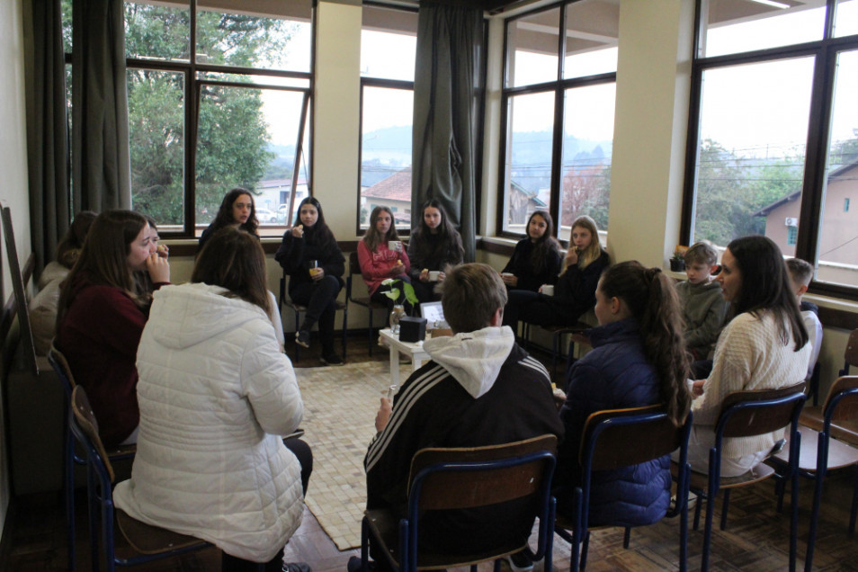 Instituto Ivoti realiza o primeiro encontro dos Líderes de Turma do Ensino Fundamental II