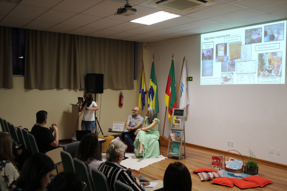 Roda de Conversa promovida pelo Ensino Superior discute o lugar da Literatura