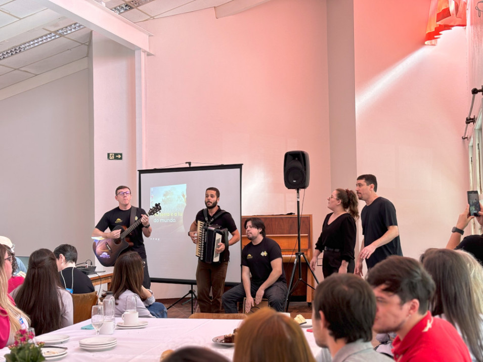 Instituto Ivoti une Educação Básica e Ensino Superior no evento Café com Futuro