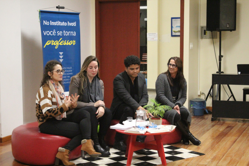 Ensino Superior promove Seminário Institucional Pibid e Residência Pedagógica