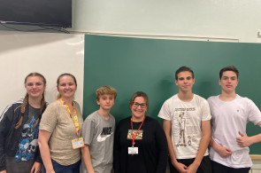 Estudantes recebem conselheiras tutelares para falar sobre o Estatuto da Criança e do Adolescente