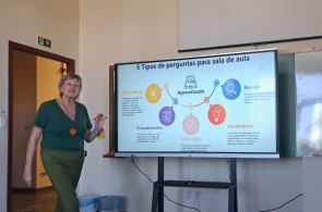 Ensino Superior realiza aula aberta da Pós-Graduação em Educação Bilíngue