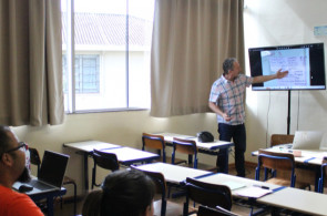 Parceria entre Instituto Ivoti e Centro de Aperfeiçoamento de Professores do DaF inicia terceira Especialização